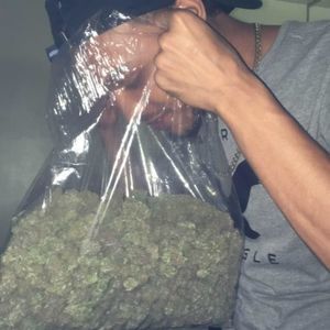 Meet your Posher, Ethan